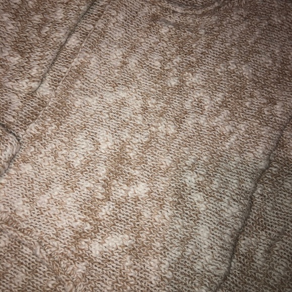 Soft Hooded Sweater - Picture 3 of 4